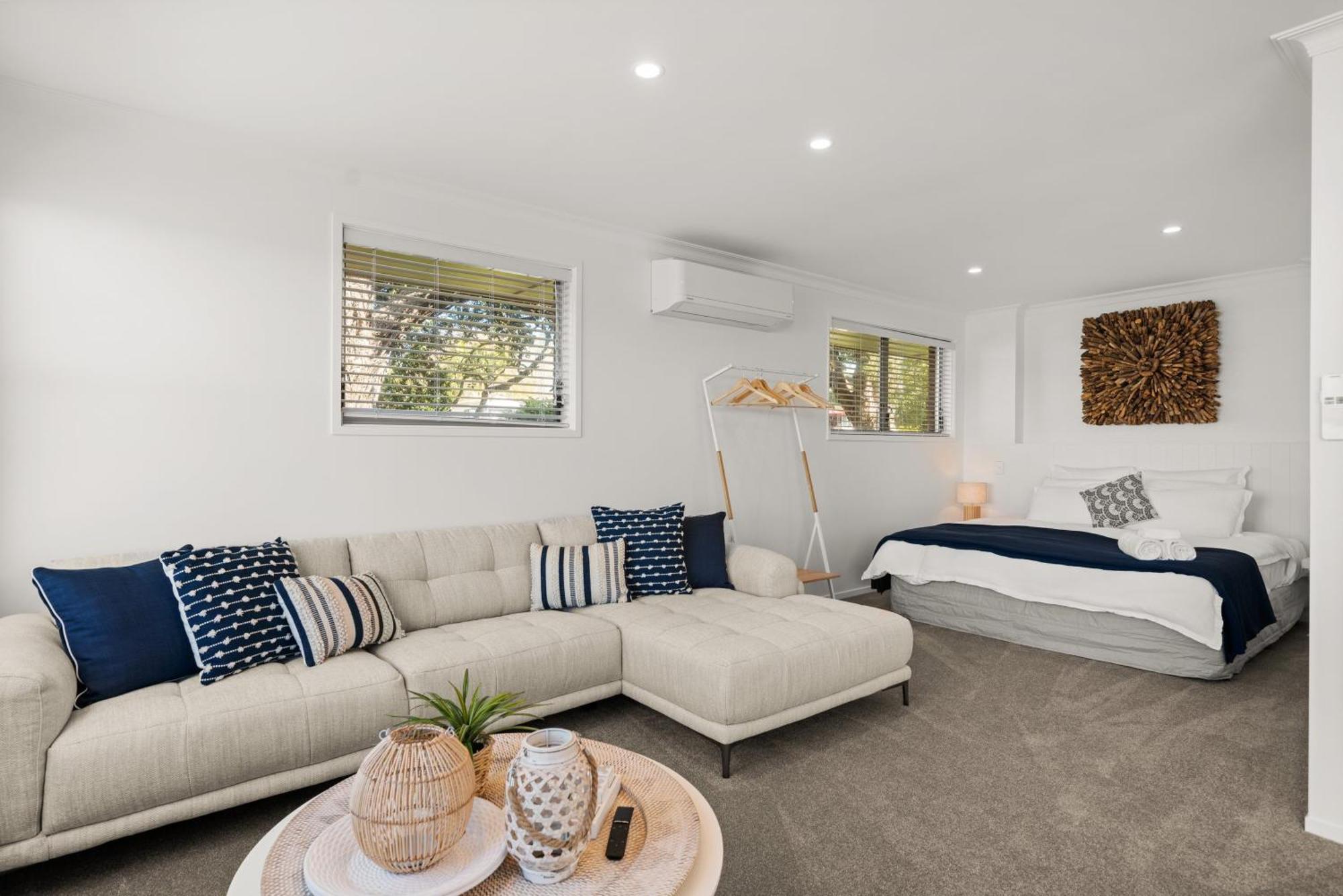 Harbour View Motel And Waterfront Apartments Tauranga Extérieur photo