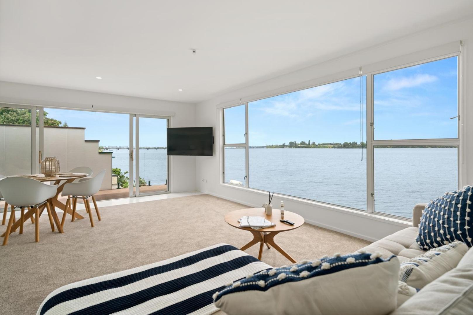 Harbour View Motel And Waterfront Apartments Tauranga Extérieur photo